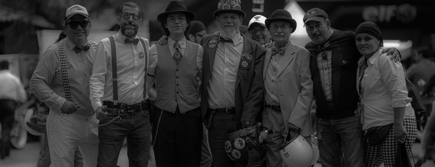 Participantes del Distinguished Gentleman's Ride apoyando la salud masculina